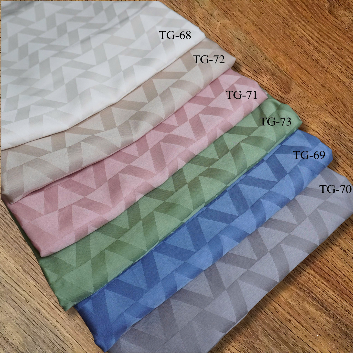 (Pre Order) Knitted Tencel Basic Set - 1 Duvet cover, 1 Fitted sheet and 2 Pillow cases